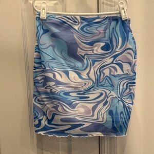 Blue and White Swirl Pattern Skirt. Size xs
